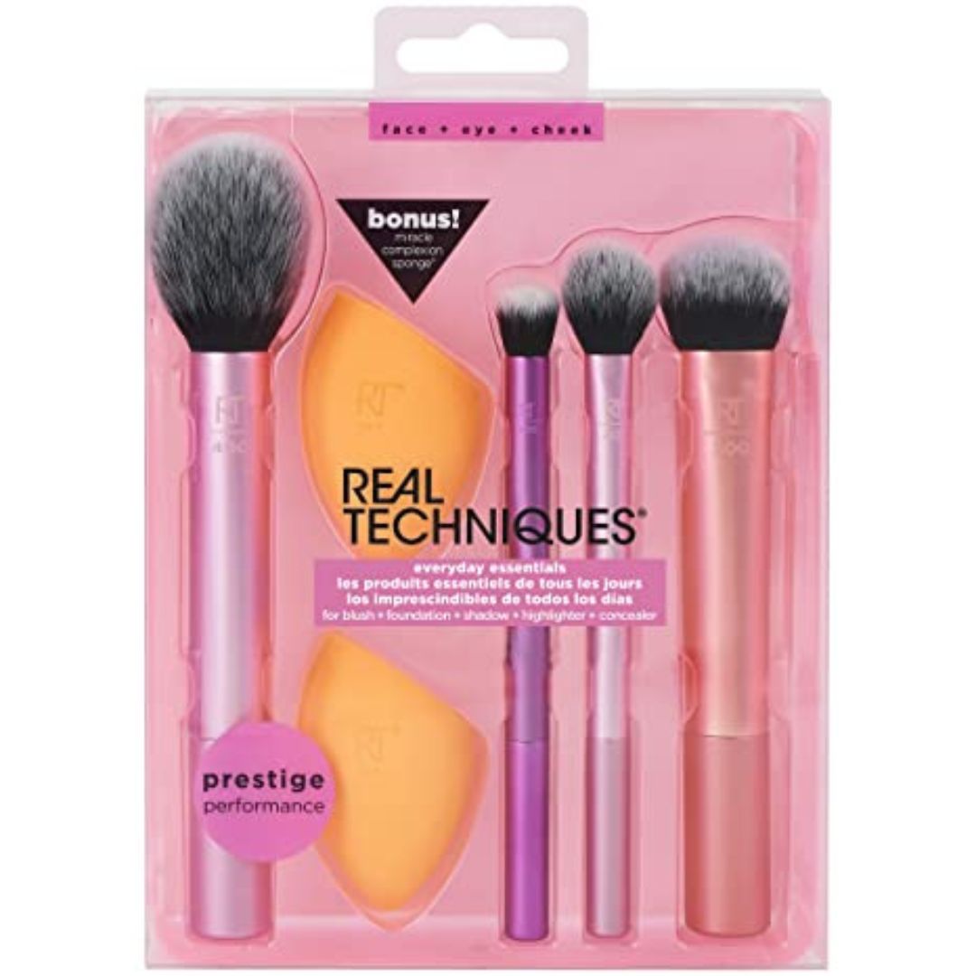 REAL TECHNIQUES Makeup Brush Set with 2 Sponge Blenders for Eyeshadow, Foundation, Blush, and Concealer, Set of 6, Assorted